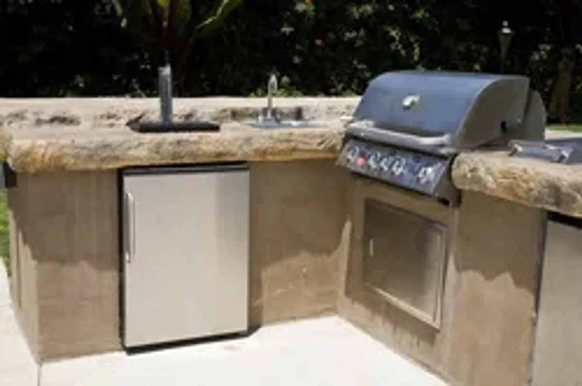 Deck Vs. Kitchen